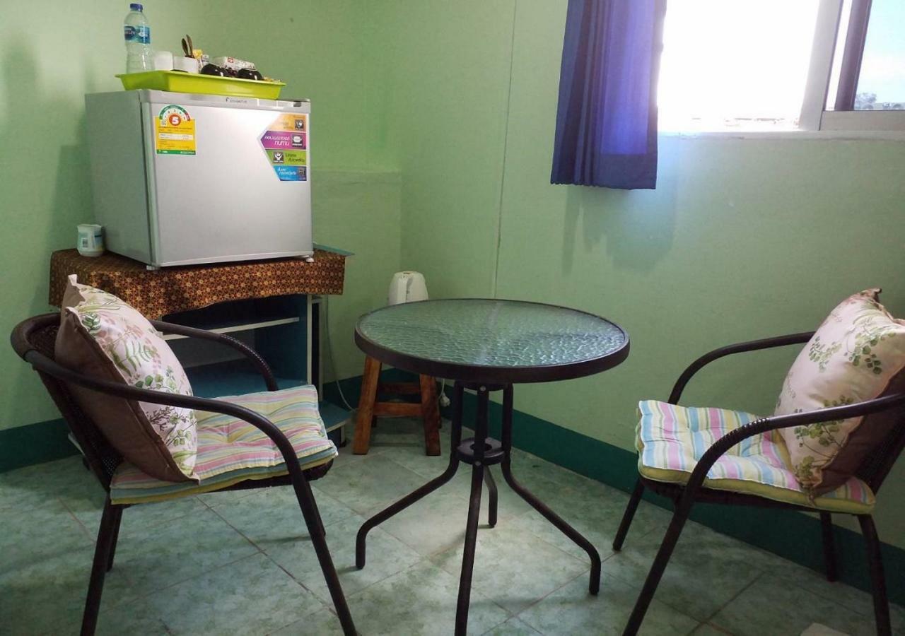Rung Tawan Hostel Kata-part Kültér fotó